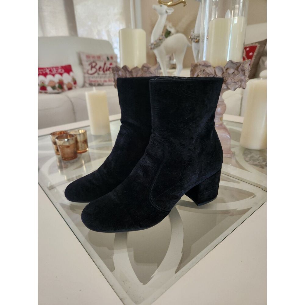 Unisa Women's Ankle Boot Velvet Velour Black With Zipper Block Heel Size 8.5